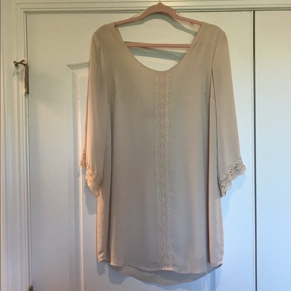 Cream Shift Dress. Size Medium